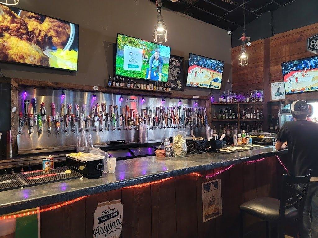 District 249 Bar & Grill