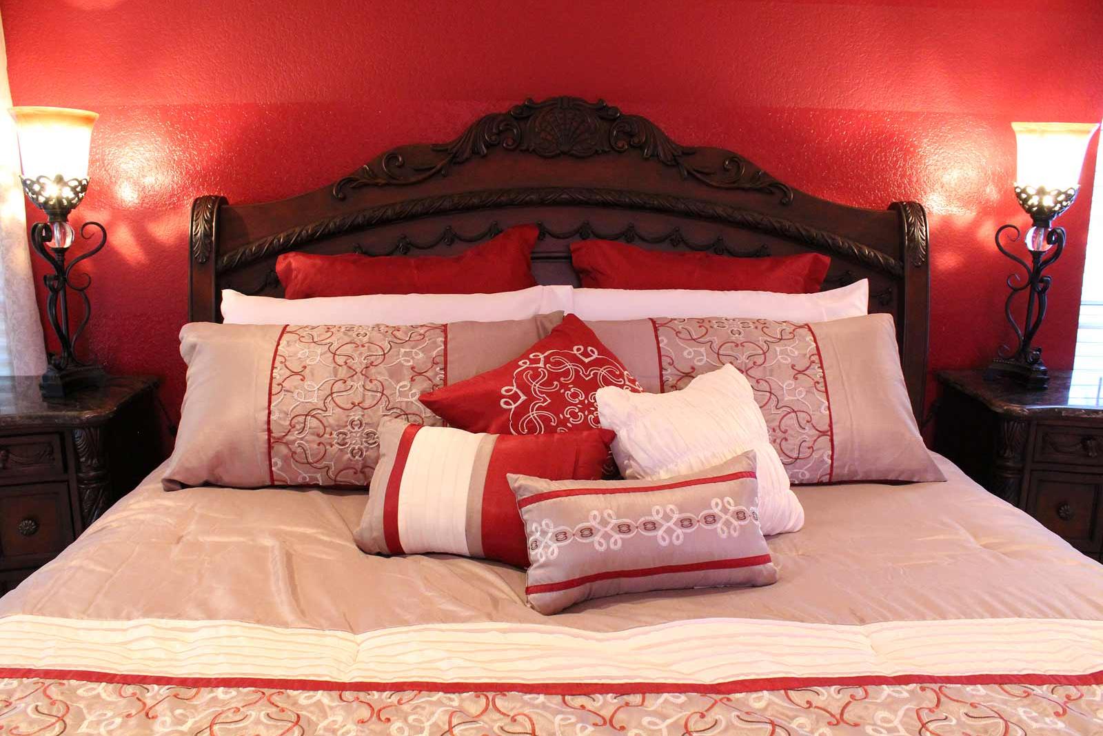 Maple Creek Bed and Breakfast in Tomball, Texas — photo 3 of 3