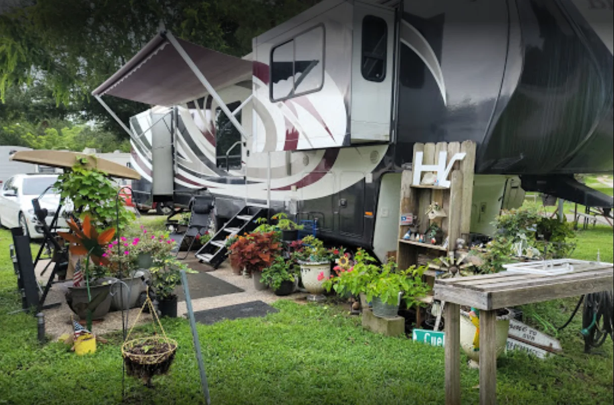 Tomball-Rosehill RV Park in Tomball, Texas — photo 3 of 3
